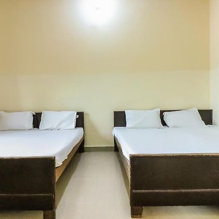 Spot On 60838 Shri Giriraj Dham Hotell Govardhan Exteriör bild
