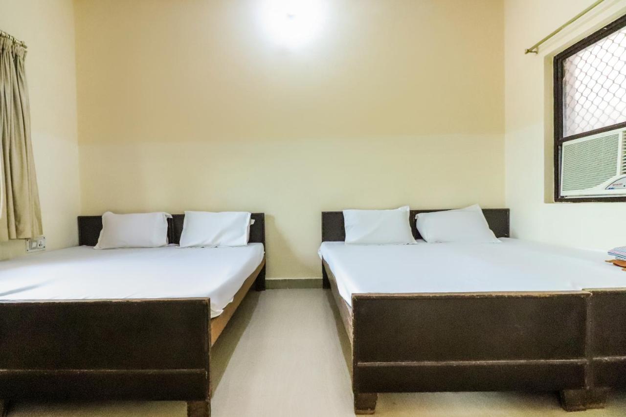 Spot On 60838 Shri Giriraj Dham Hotell Govardhan Exteriör bild