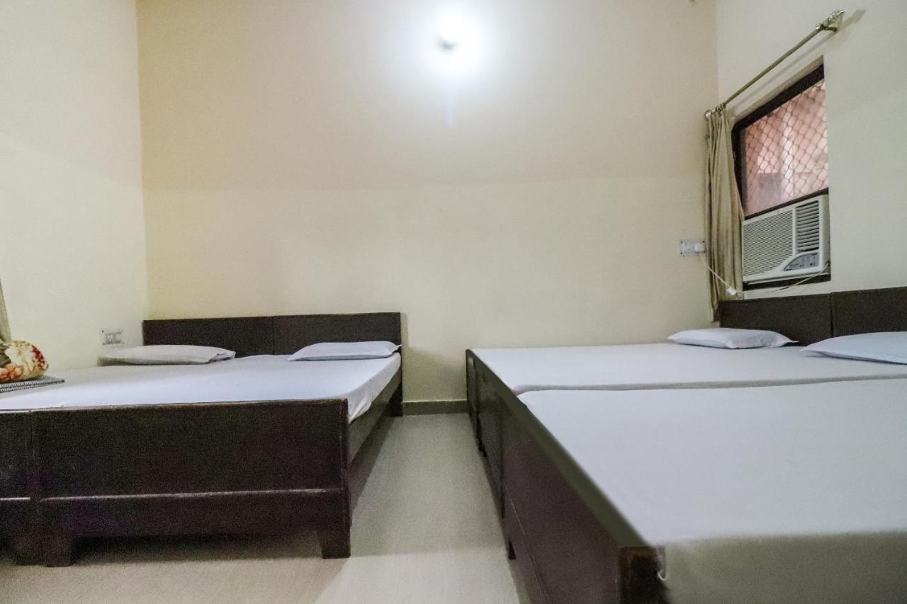 Spot On 60838 Shri Giriraj Dham Hotell Govardhan Exteriör bild
